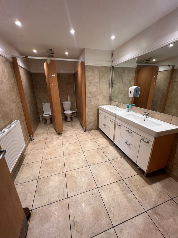 Edwards Ln, Liverpool, MSY L24 9HW - Unit D -  - Interior Photo - Image 1 of 53