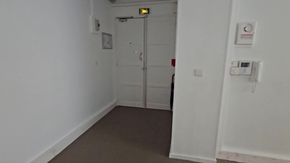 72 Boulevard Edgar Quinet, Paris à louer - Photo du bâtiment - Image 3 de 14