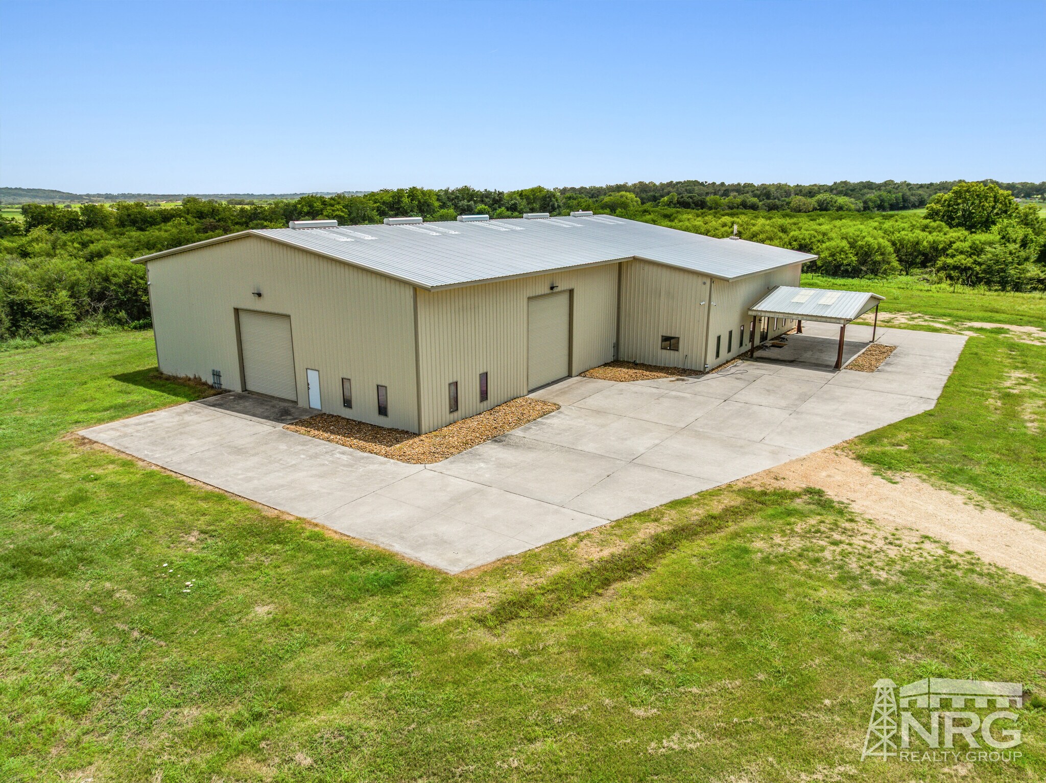 851 Bordovsky Rd, La Grange, TX à vendre Photo du bâtiment- Image 1 de 13