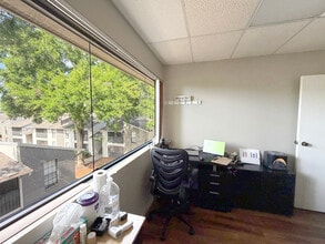 4710 N Habana Ave, Tampa, FL for lease Interior Photo- Image 2 of 3