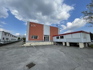 Plus de détails pour Local d'activités à louer