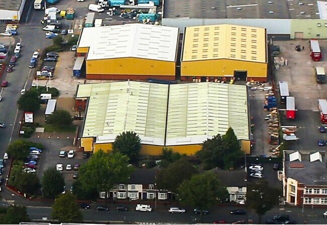 Plus de détails pour Beldray Rd, Bilston - Industriel à louer