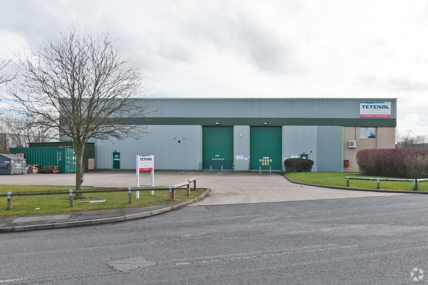 Meridian W, Leicester for lease - Building Photo - Image 3 of 4