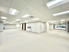 4851 Lyndon B Johnson Fwy, Dallas, TX for lease Interior Photo- Image 2 of 7