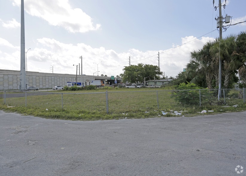 655 NW 136th St, North Miami, FL à vendre - Autre - Image 3 de 4