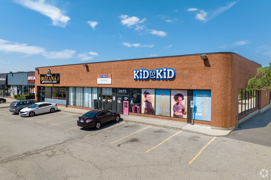2273 Dundas St, Mississauga, ON for lease - Building Photo - Image 2 of 4