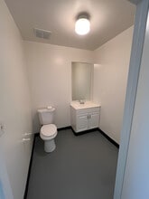 68733 Perez Rd, Cathedral City, CA for lease Interior Photo- Image 1 of 6