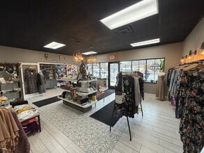 3219 Broad St, Dexter, MI for lease Interior Photo- Image 2 of 5