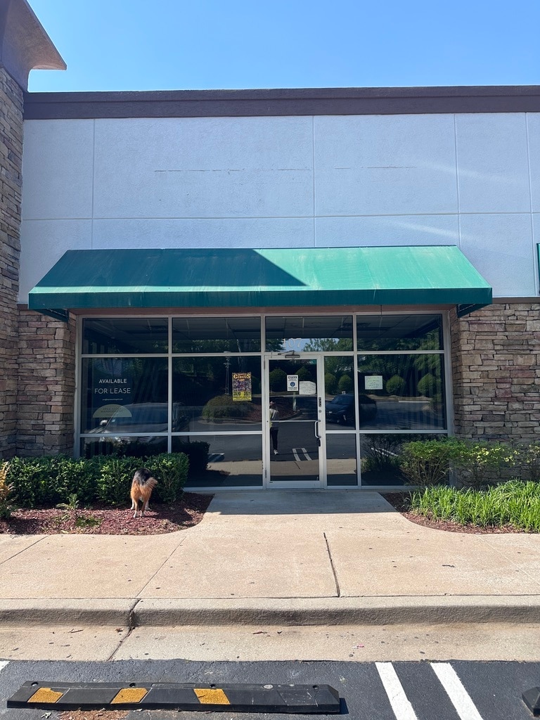 7105 Stonecrest Pky, Lithonia, GA for lease Building Photo- Image 1 of 4