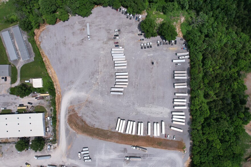 1230 Industrial Park Rd, Columbia, TN à louer - Photo du bâtiment - Image 3 de 6