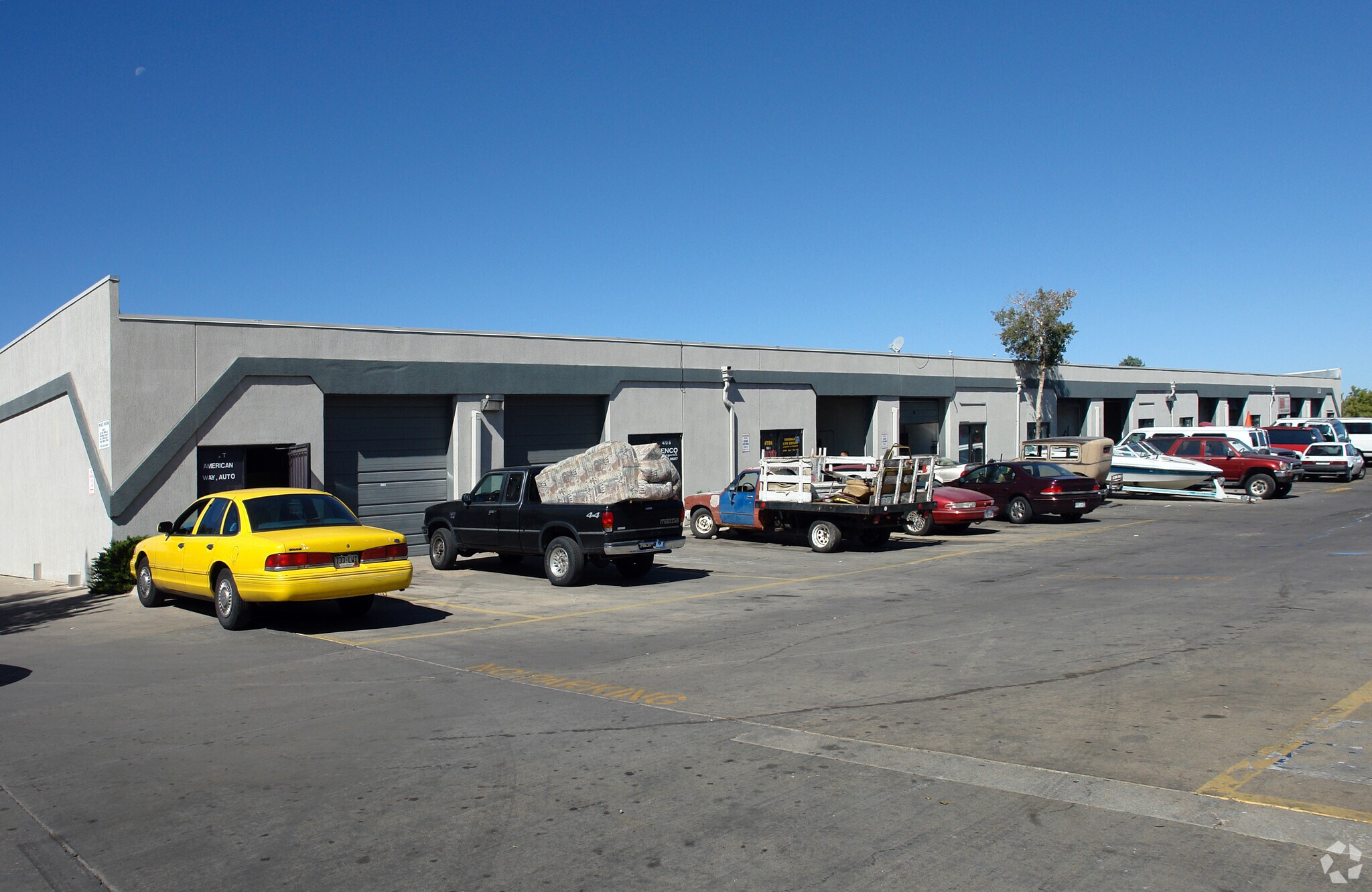 472 Laredo St, Aurora, CO à vendre Photo principale- Image 1 de 6