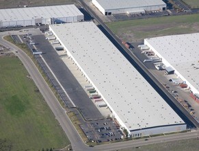1111 Runway Dr, Stockton, CA - Aérien Vue de la carte