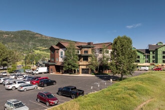675 Snapdragon Way, Steamboat Springs, CO à louer Photo du bâtiment- Image 2 de 33