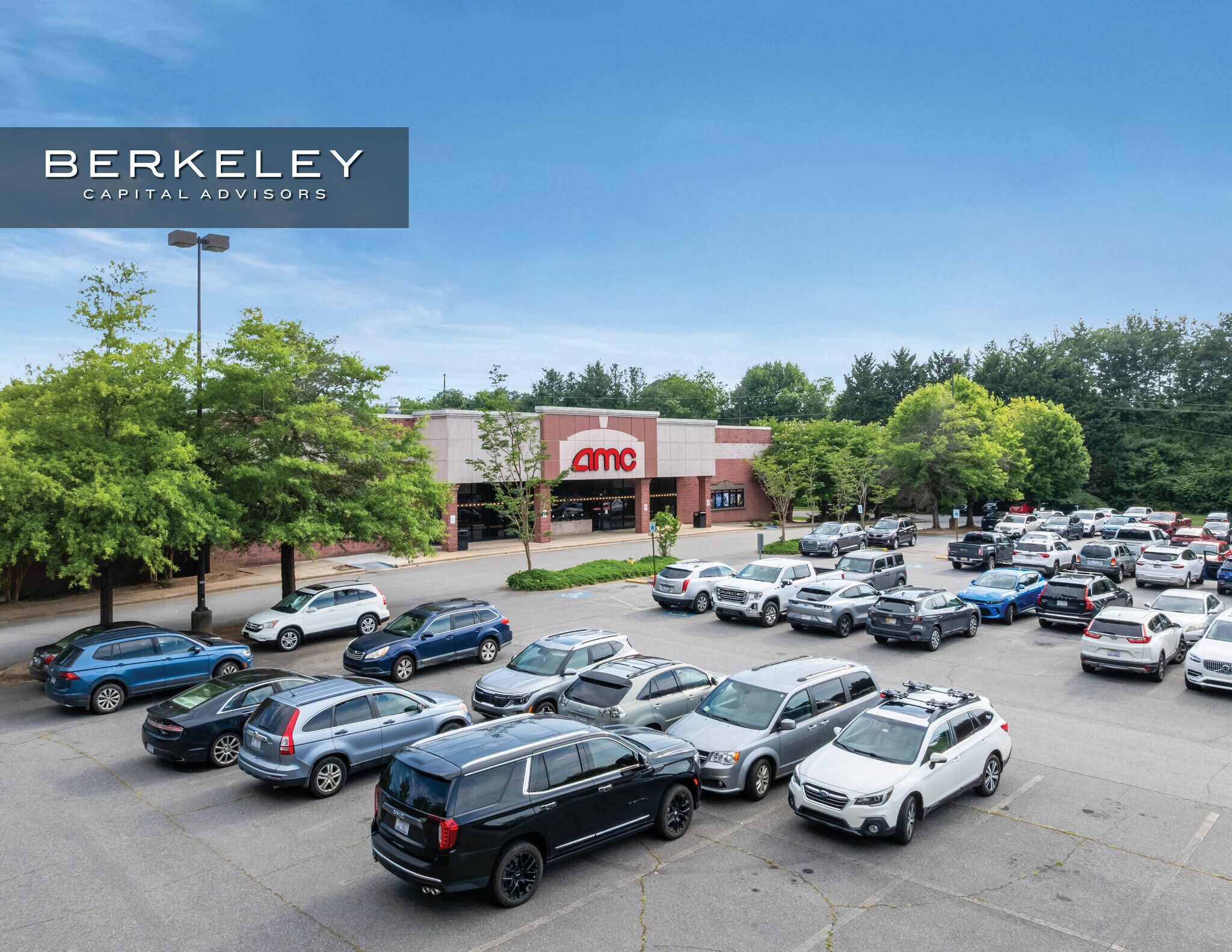 121 River Hills Rd, Asheville, NC à vendre Photo du bâtiment- Image 1 de 1