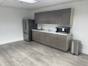 1211 State Road 436, Orlando, FL for lease Interior Photo- Image 1 of 2