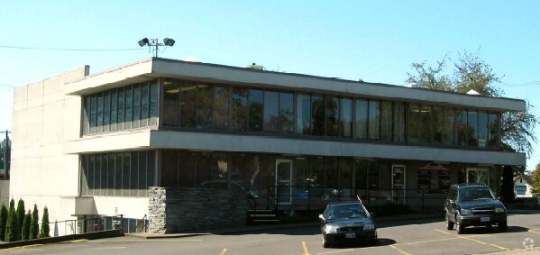 780 SE Commercial St, Salem, OR à louer - Photo du bâtiment - Image 2 de 10