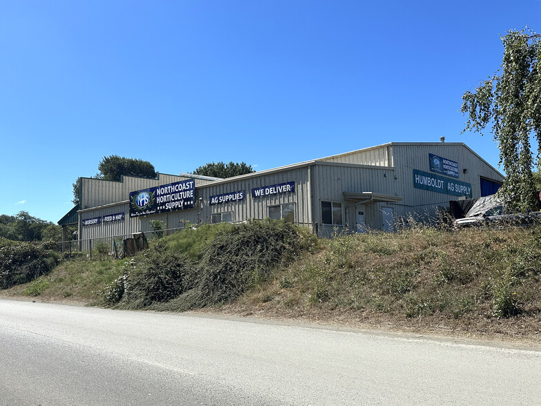 126 Dinsmore Dr, Fortuna, CA for lease - Building Photo - Image 2 of 17