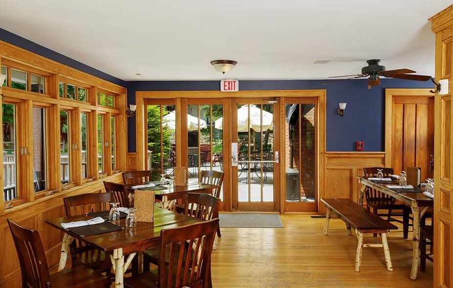 963 Friends Lake Rd, Chestertown, NY for sale - Building Photo - Image 3 of 25