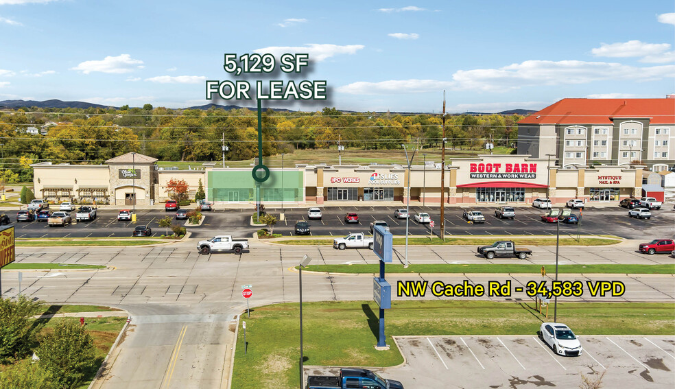 4009-4021 NW Cache Rd, Lawton, OK for lease - Building Photo - Image 1 of 4