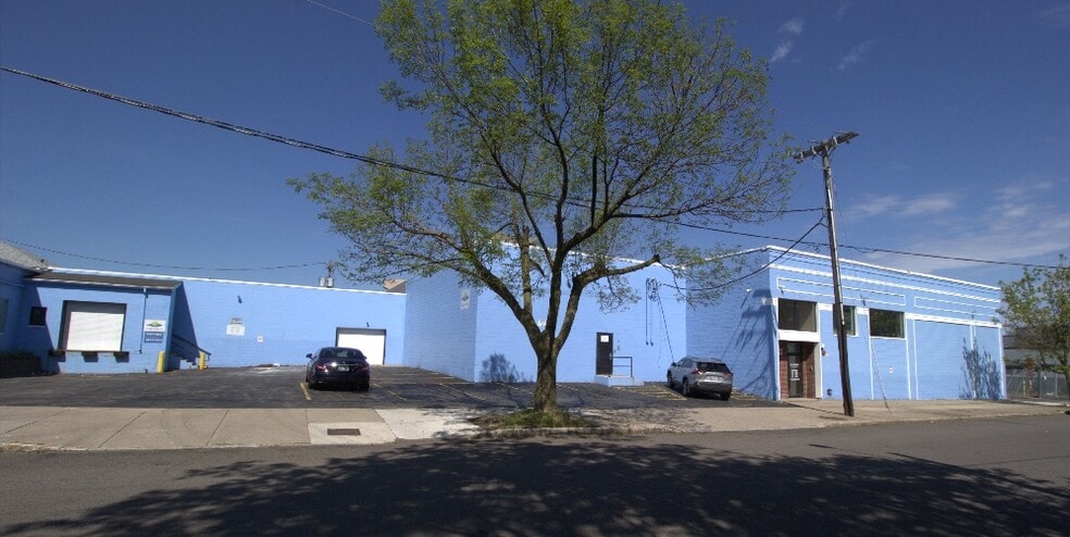 235-257 Ormond St, Rochester, NY à vendre - Photo du bâtiment - Image 1 de 56