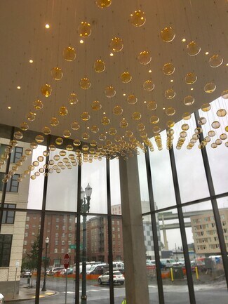 Plus de détails pour 1455 NW 11th Ave, Portland, OR - Commerce de détail à louer