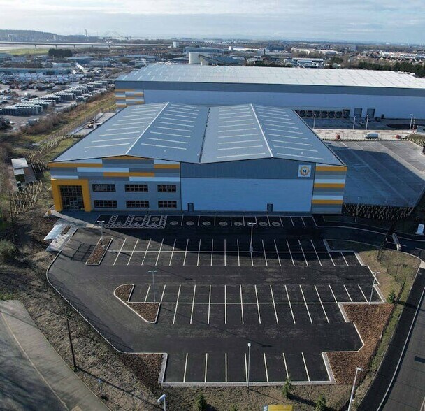 132 Saxon Way, Corby à louer - Aérien - Image 3 de 3