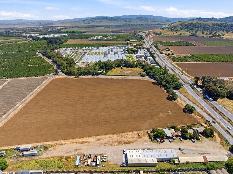5330 Bolsa Rd, Gilroy, CA à vendre - Aérien - Image 3 de 6