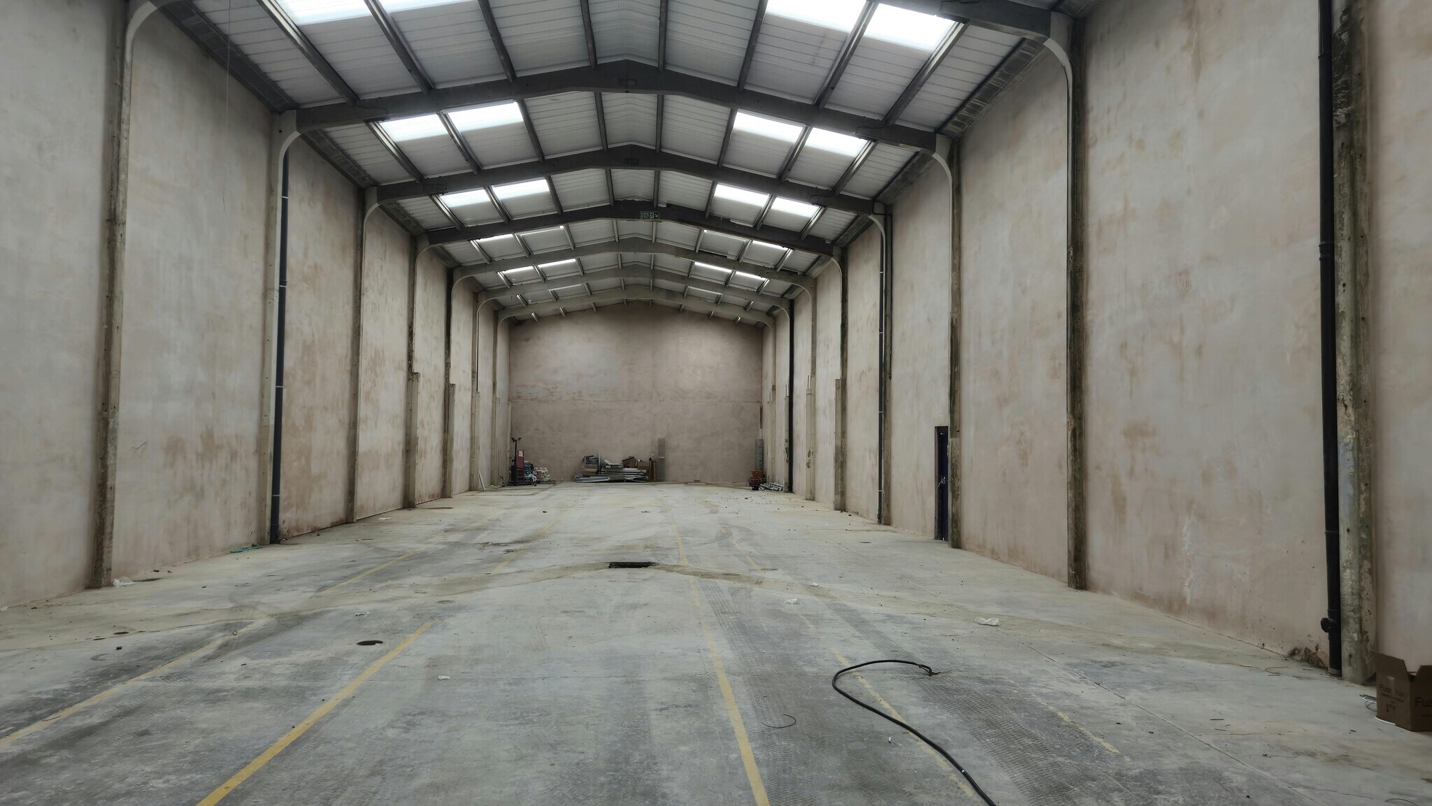 153 Hurlingham Rd, London for sale Interior Photo- Image 1 of 1