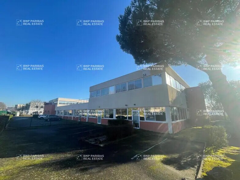 46 Avenue Du Général De Croutte, Toulouse à louer - Photo du bâtiment - Image 2 de 58
