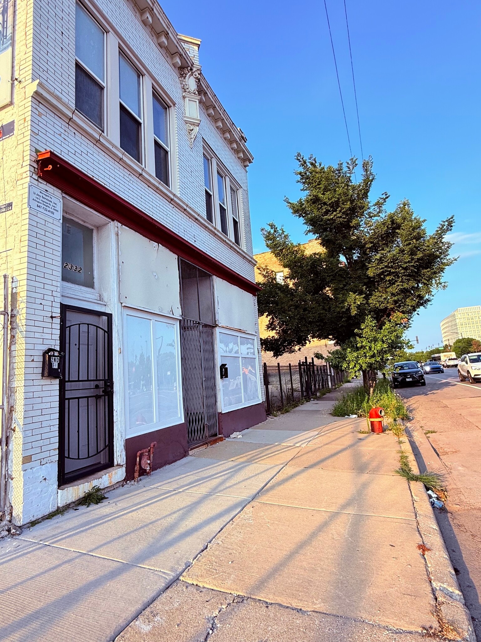 2332 W Roosevelt Rd, Chicago, IL for lease Interior Photo- Image 1 of 13