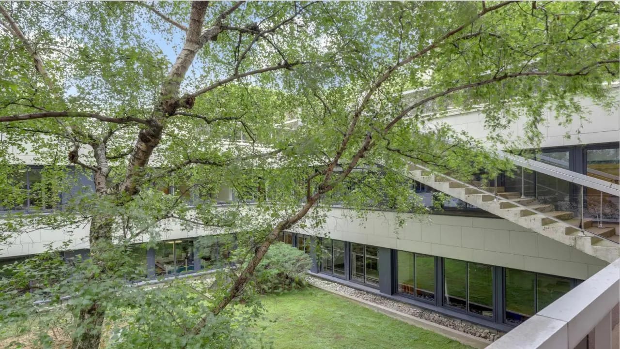 36 Rue De Picpus, Paris for lease Building Photo- Image 1 of 9