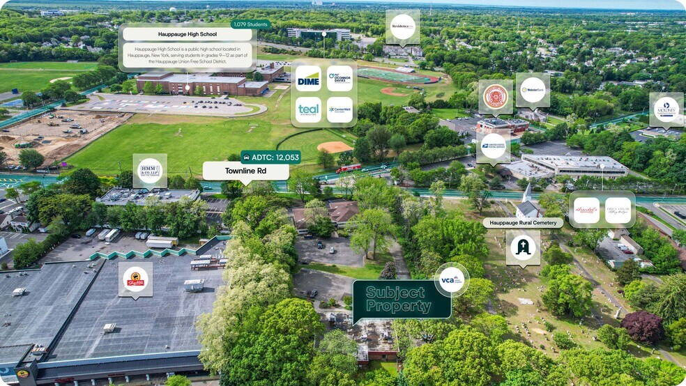521 Townline Rd, Hauppauge, NY à vendre - Aérien - Image 2 de 2