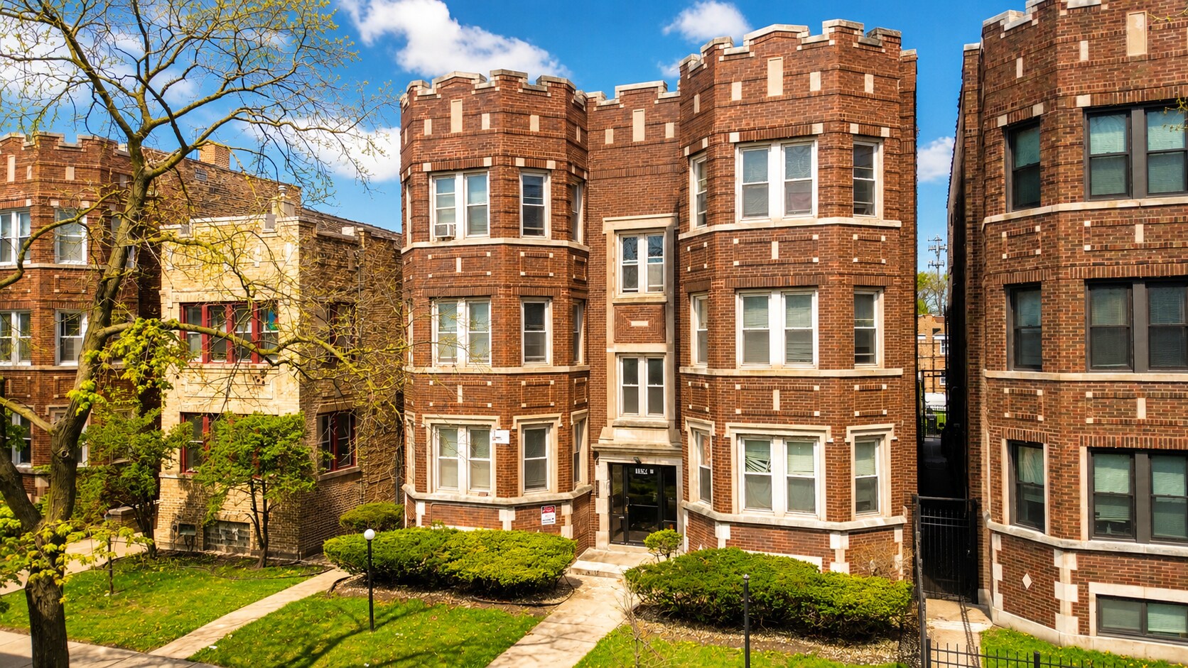 7924 S Rhodes Ave, Chicago, IL à vendre Photo du bâtiment- Image 1 de 6