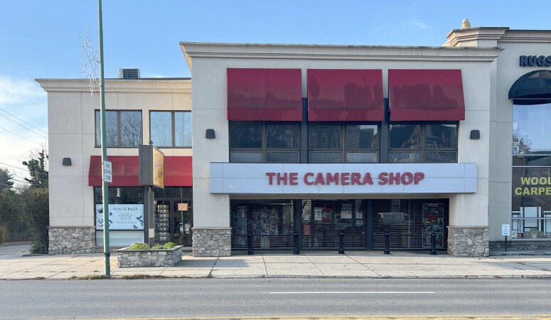 572 W Lancaster Ave, Bryn Mawr, PA for lease Building Photo- Image 1 of 4