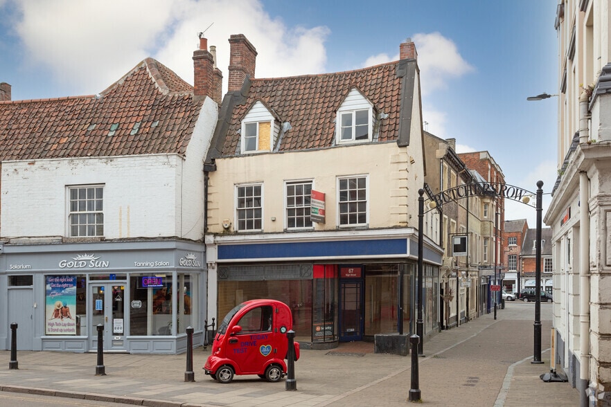 67 High St, Grantham for lease - Building Photo - Image 3 of 5