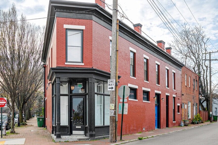 215 W Clay St, Richmond, VA à vendre - Photo du bâtiment - Image 1 de 37