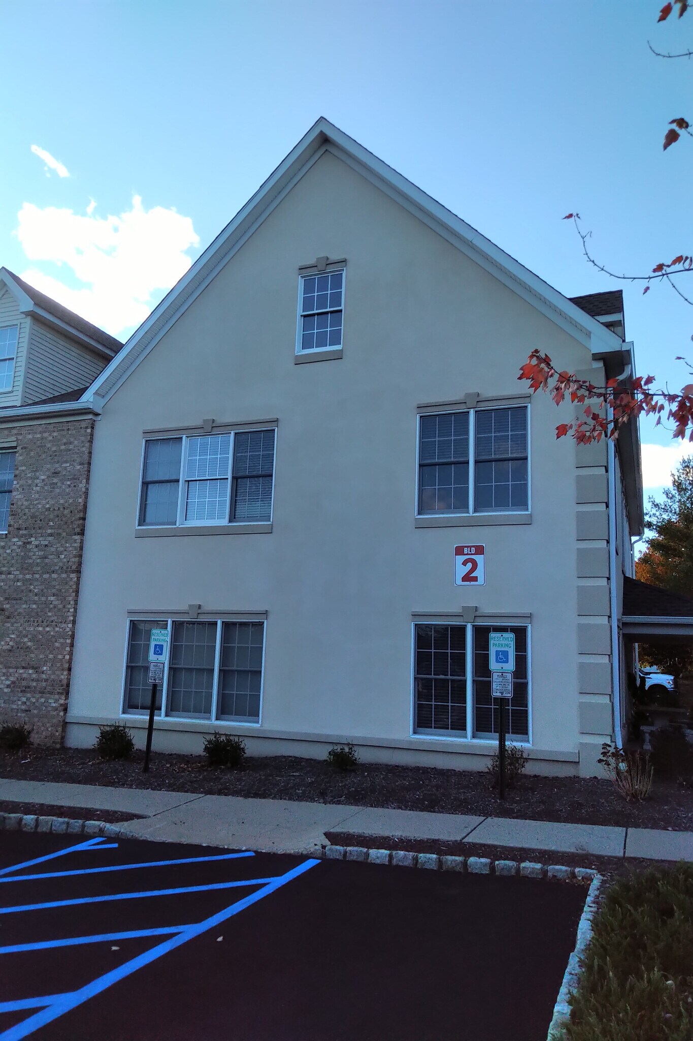 4 Walter E Foran Blvd, Flemington, NJ à vendre Photo du bâtiment- Image 1 de 9