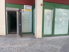 Commerce de détail dans Santa Margarida de Montbui, Barcelona à louer Photo intérieure- Image 1 de 16
