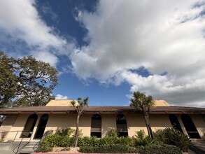 7064 Corline Ct, Sebastopol, CA for lease Interior Photo- Image 2 of 13