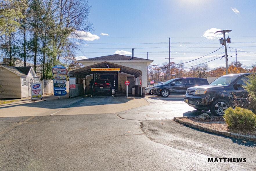 2202 Highway 37 E, Toms River, NJ for sale - Primary Photo - Image 2 of 3