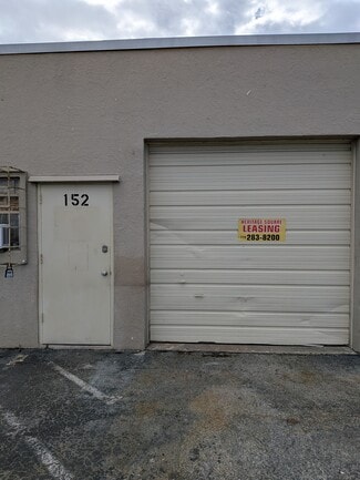 More details for 132-162 NE Dixie Hwy, Stuart, FL - Industrial for Lease