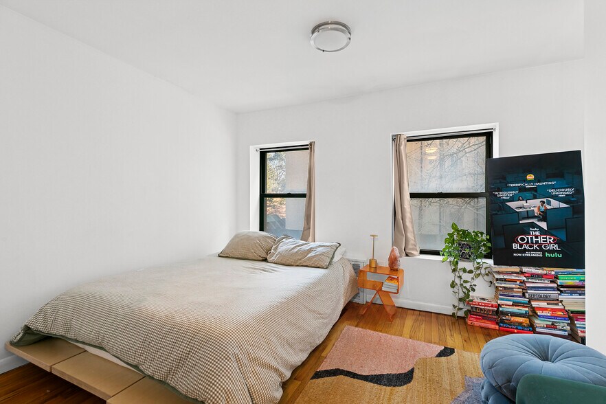 10 Fort Greene Pl, Brooklyn, NY à vendre - Photo intérieure - Image 3 de 20