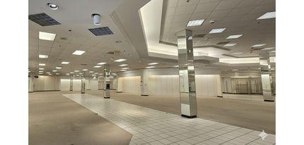 101-143 City Smitty Dr, Saint Marys, GA for lease Interior Photo- Image 2 of 4