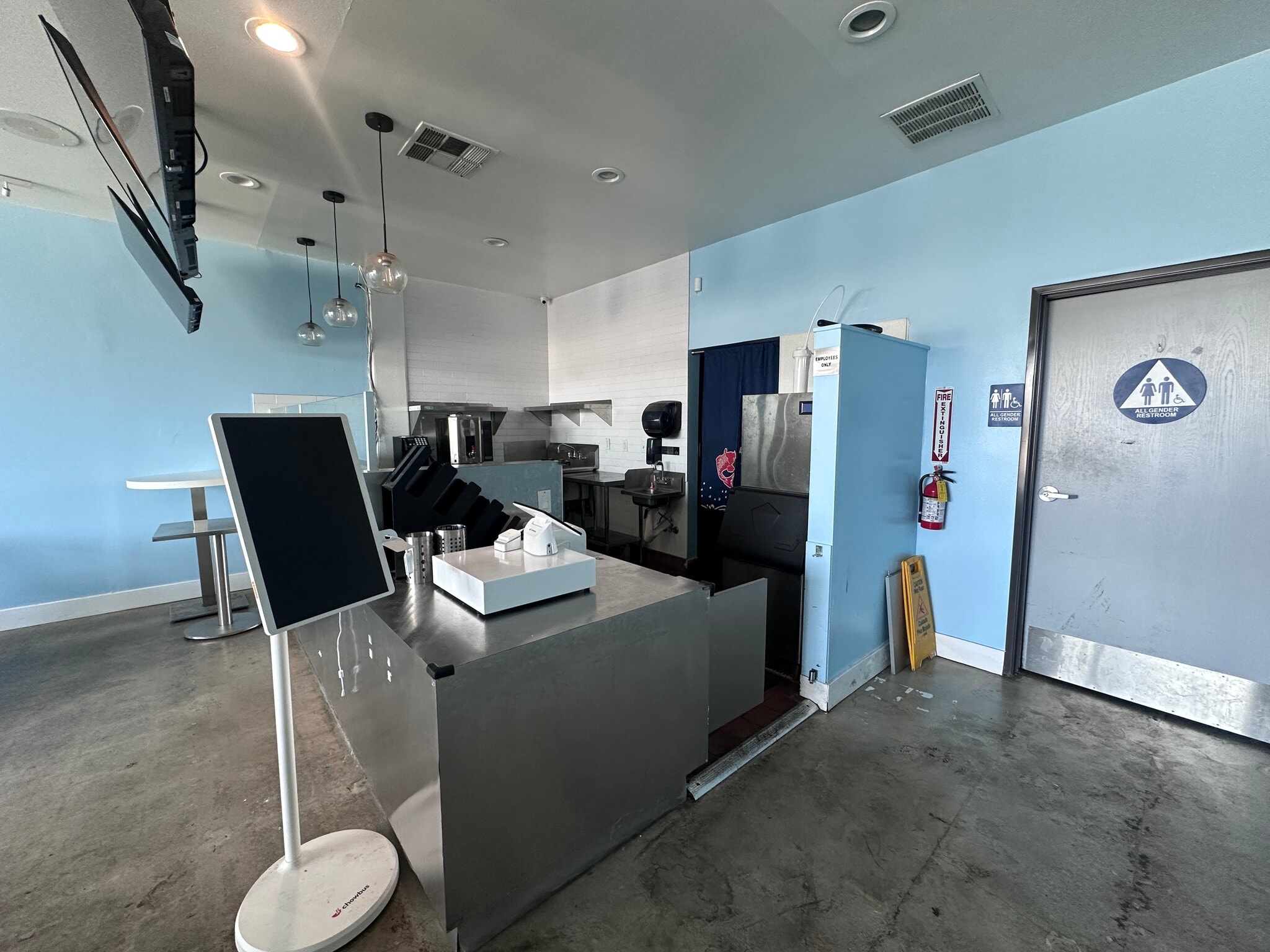 923-937 E Las Tunas Dr, San Gabriel, CA for lease Interior Photo- Image 1 of 4