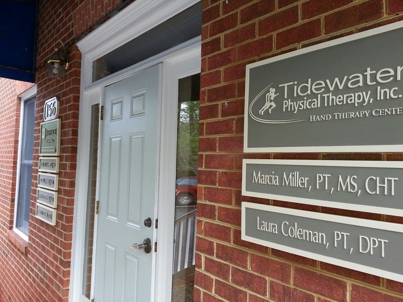 156 Strawberry Plains Rd, Williamsburg, VA for sale - Building Photo - Image 3 of 8