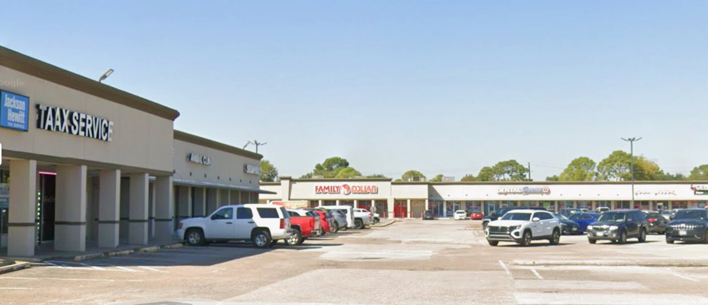 5323-5377 Antoine Dr, Houston, TX for lease Building Photo- Image 1 of 16