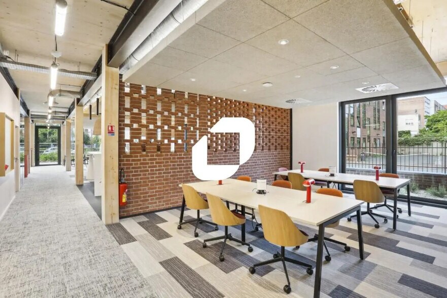 1001-1003 Avenue De La République, Marcq-en-Baroeul for lease - Building Photo - Image 2 of 7