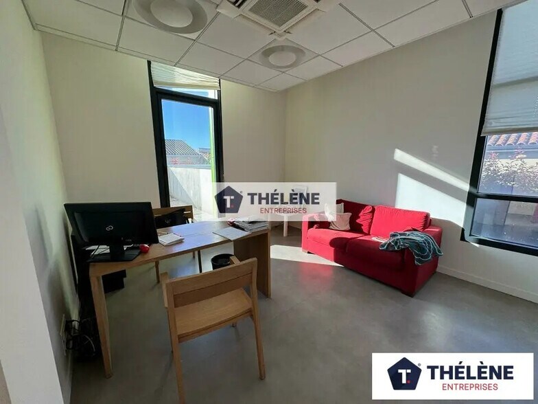 Office in Grabels for lease - Interior Photo - Image 2 of 7
