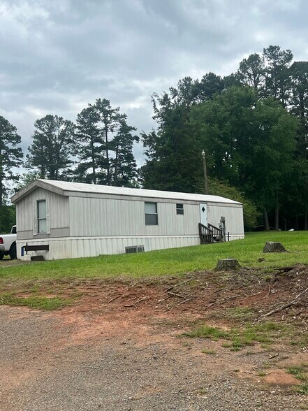 100 San Carlos Dr, Salisbury, NC à vendre - Photo du bâtiment - Image 3 de 4