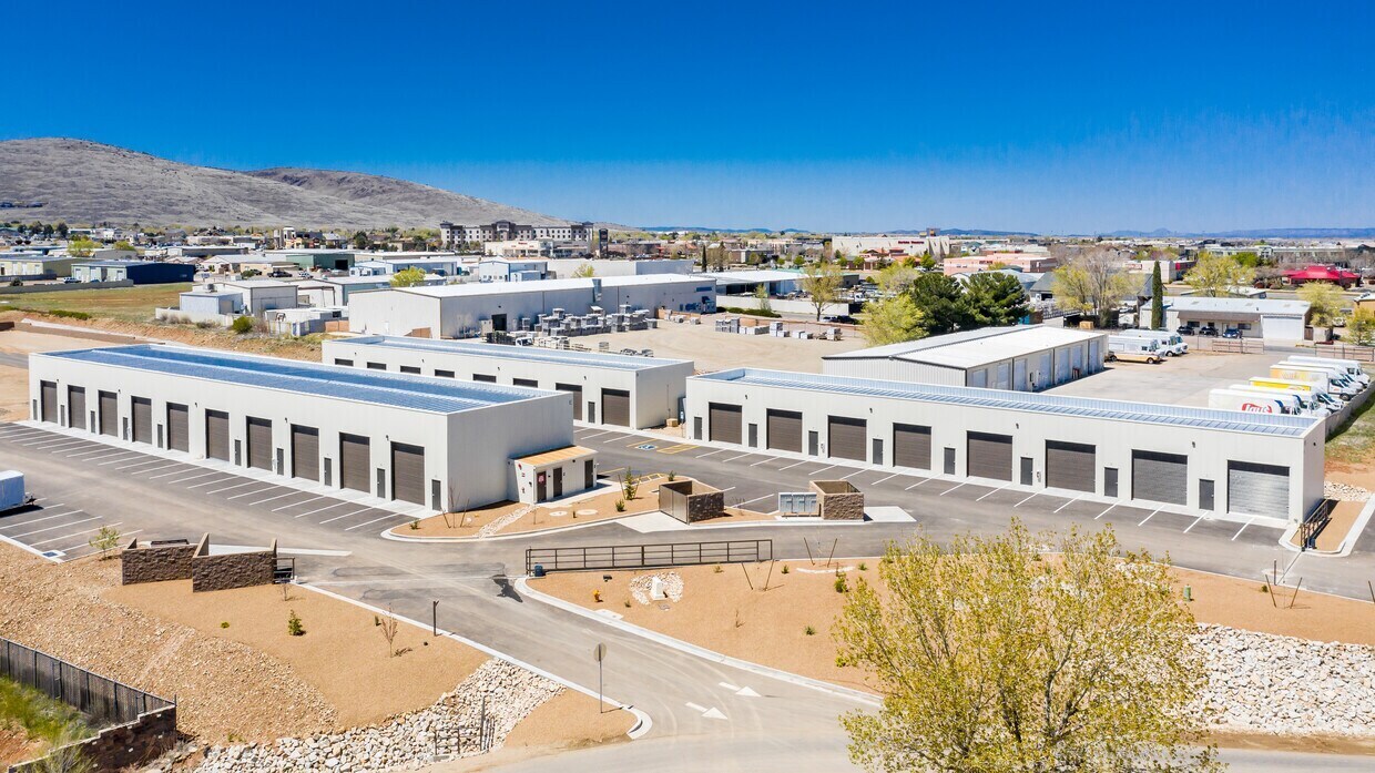 2700 N Lake Valley Rd, Prescott Valley, AZ à louer Photo du bâtiment- Image 1 de 27